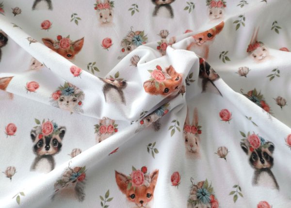 Luna Biostoff verspielter Jersey mit Waldtieren und Blumenkränzen weiss